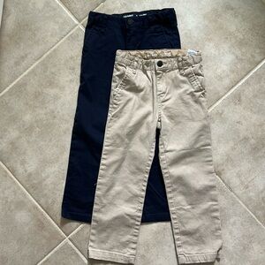 Gently used boys old navy uniform pants size 5